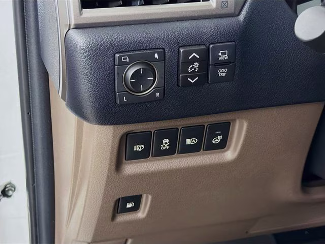 2023 White Pearl Lexus GX 460 Luxury 4X4 SUV