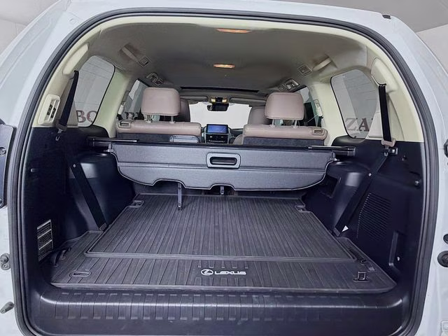 2023 White Pearl Lexus GX 460 Luxury 4X4 SUV