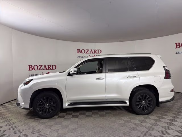 2023 White Pearl Lexus GX 460 Luxury 4X4 SUV