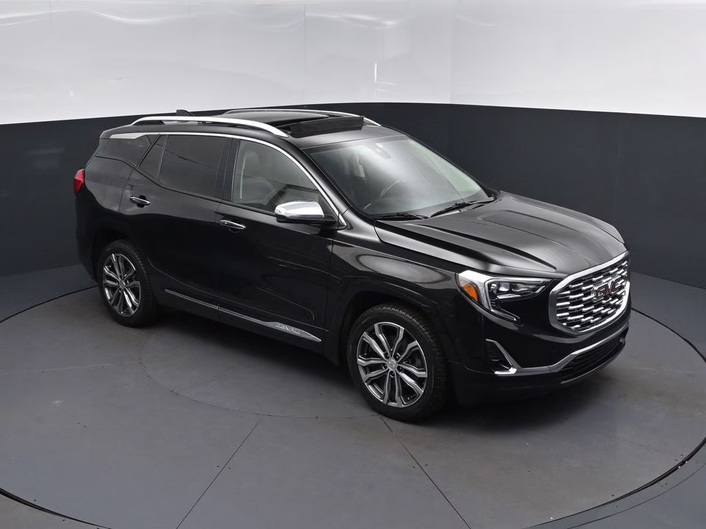 2018 Ebony Twilight Metallic GMC Terrain Denali FWD SUV