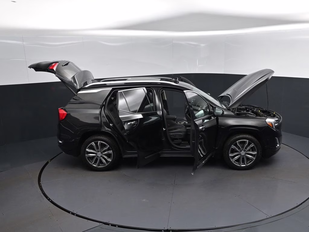 2018 Ebony Twilight Metallic GMC Terrain Denali FWD SUV
