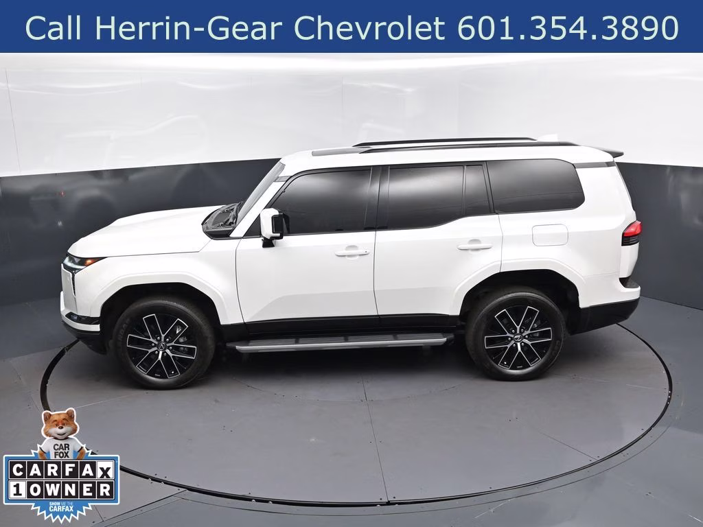 2024 White Pearl Lexus GX 550 Premium+ 4X4 SUV