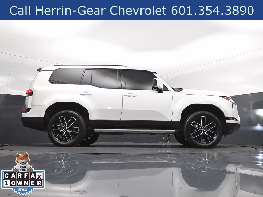 2024 White Pearl Lexus GX 550 Premium+ 4X4 SUV