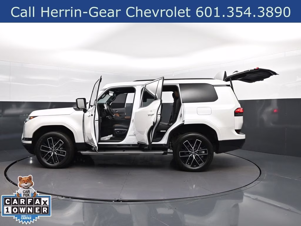 2024 White Pearl Lexus GX 550 Premium+ 4X4 SUV
