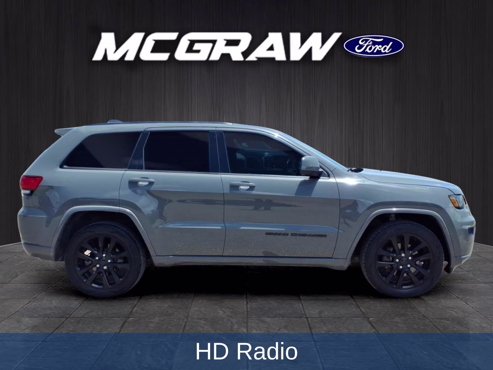 2020 Gray Clearcoat Jeep Grand Cherokee Altitude RWD SUV