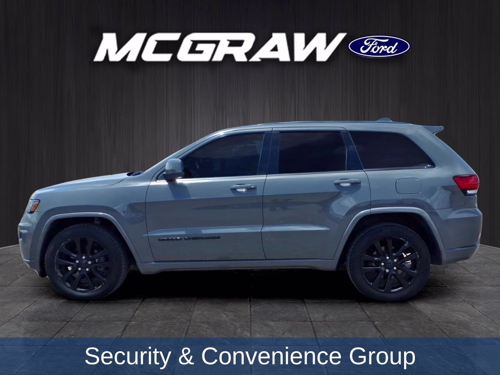 2020 Gray Clearcoat Jeep Grand Cherokee Altitude RWD SUV