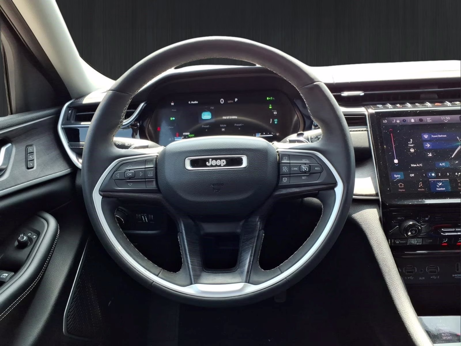 2022 Silver Jeep Grand Cherokee 4xe 4X4 SUV