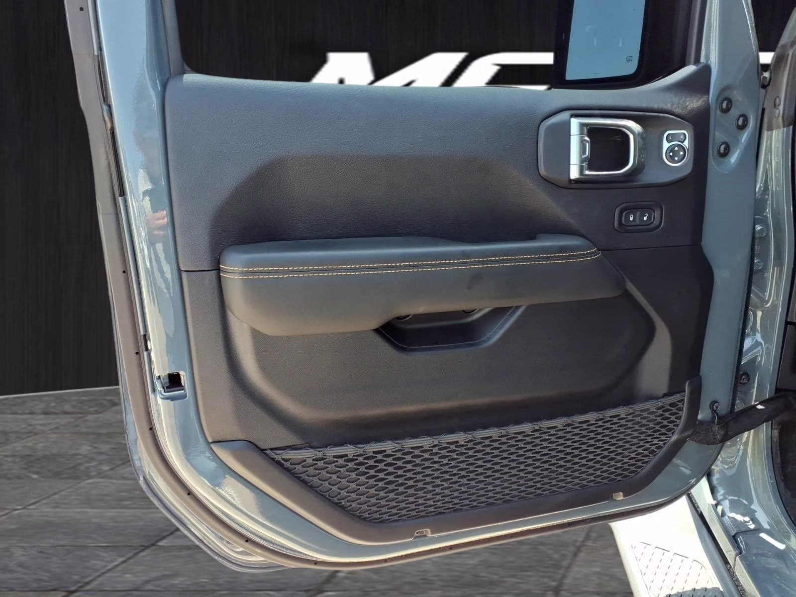 2025 Anvil Clearcoat Jeep Gladiator High Tide 4X4 Truck
