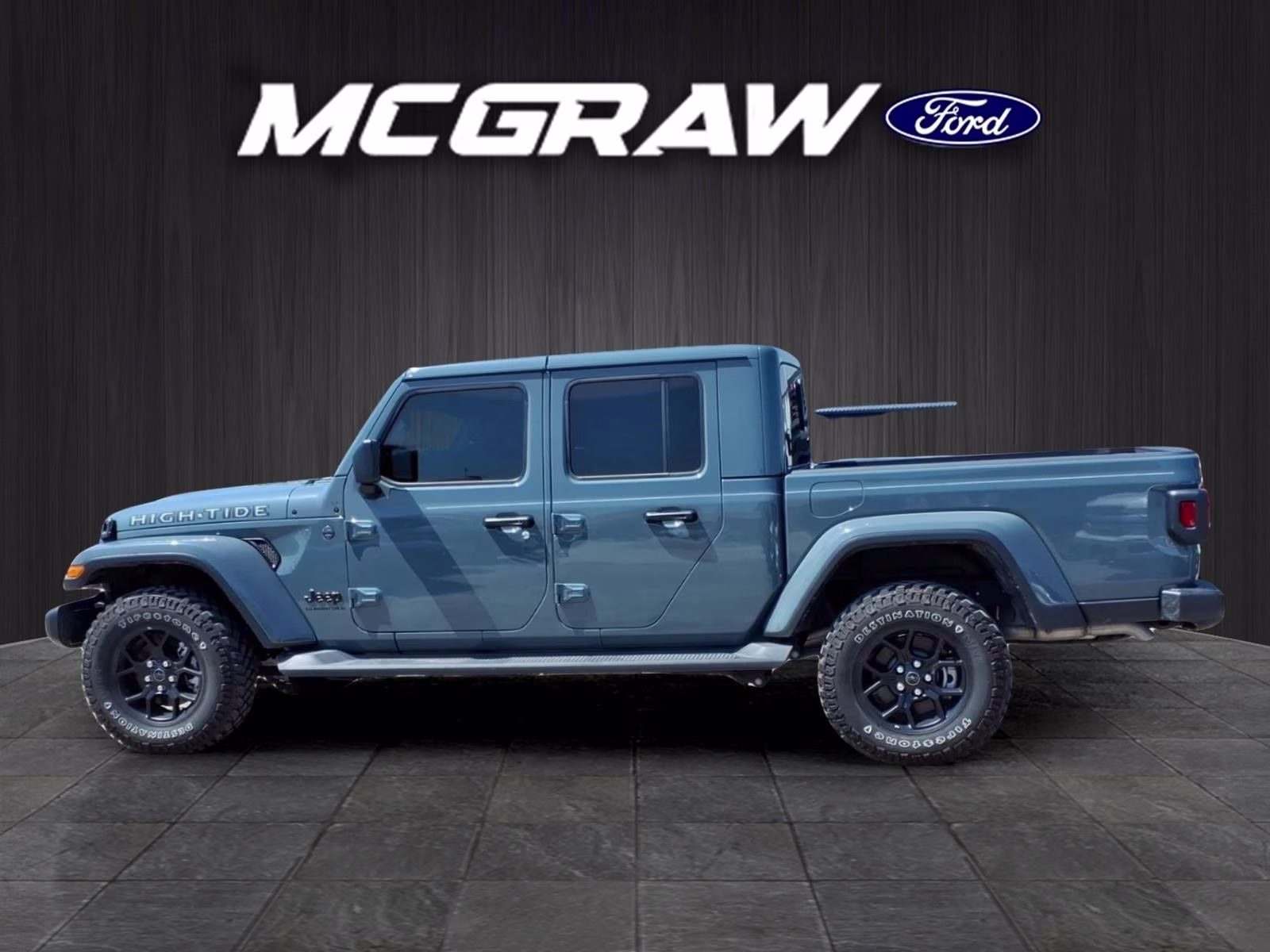 2025 Anvil Clearcoat Jeep Gladiator High Tide 4X4 Truck