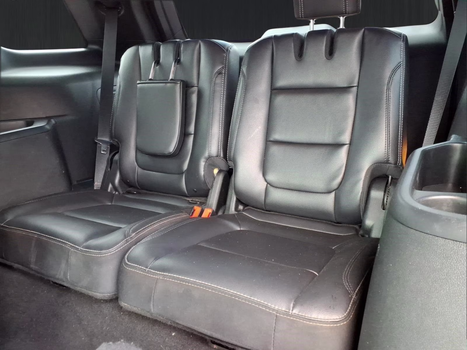 2018 Magnetic Ford Explorer Limited FWD SUV