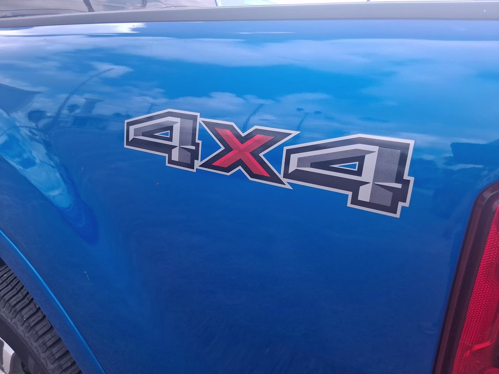 2022 Blue Metallic Ford Ranger Lariat 4X4 Truck