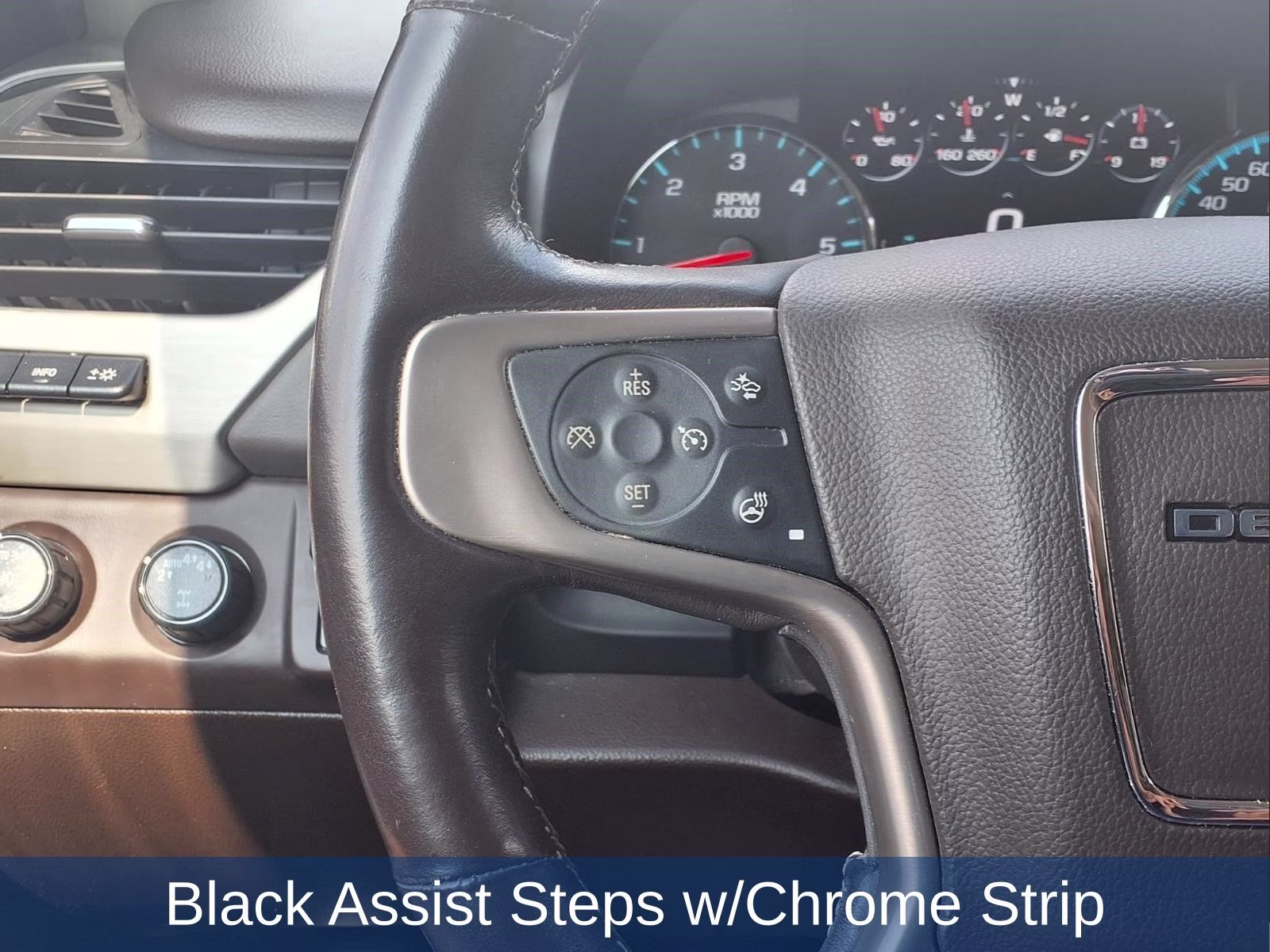 2019 Crimson Red GMC Yukon XL Denali 4X4 SUV