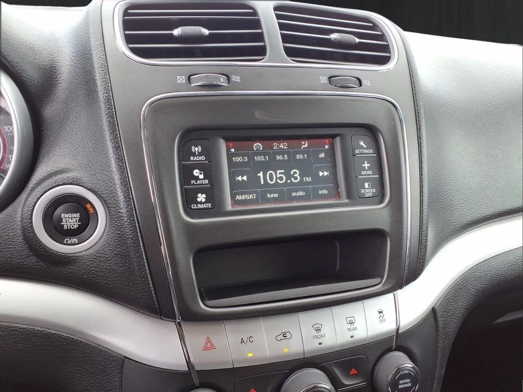 2020 Granite Pearlcoat Dodge Journey SE Value FWD SUV