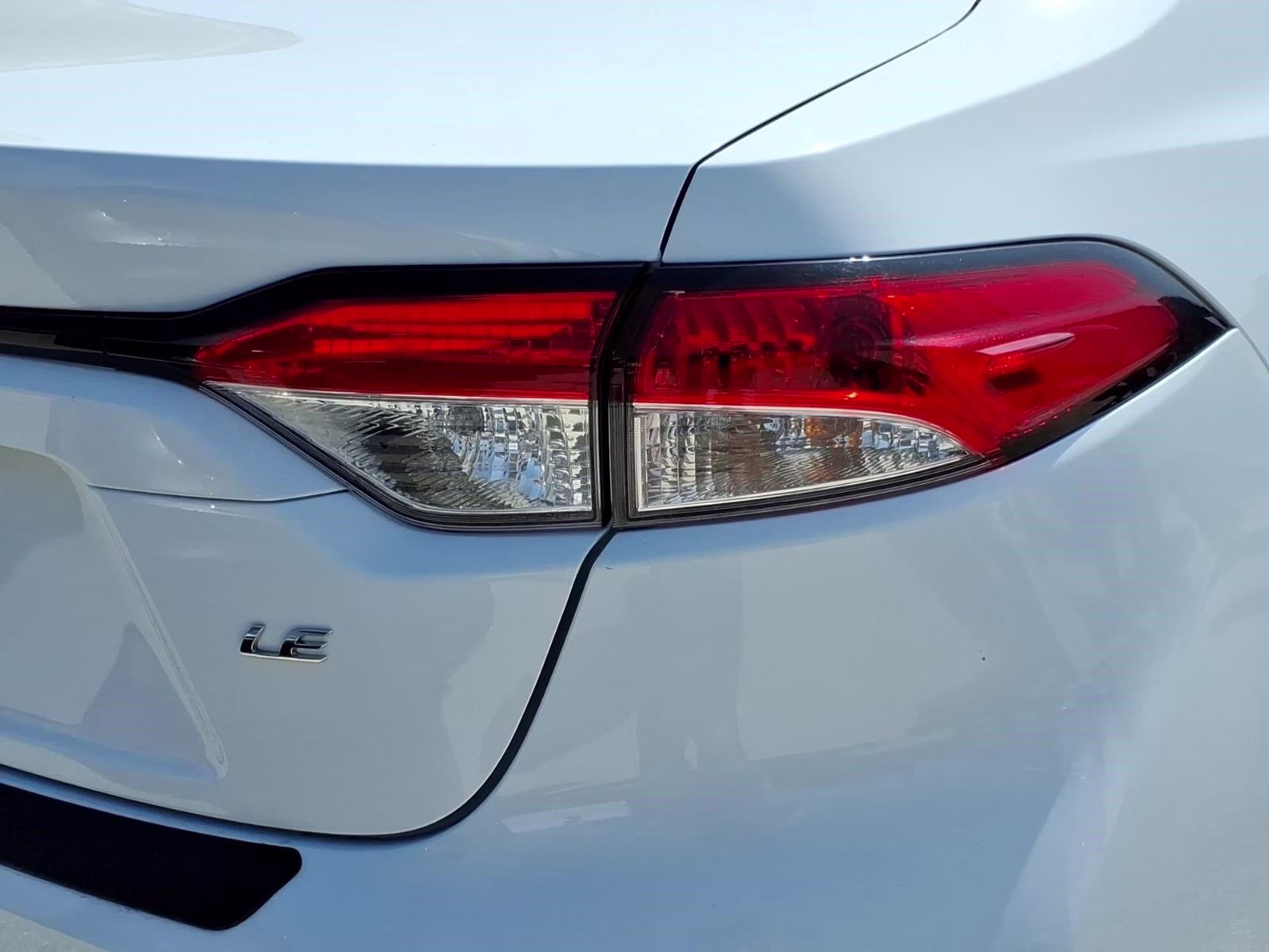 2025 Ice Toyota Corolla LE FWD Sedan