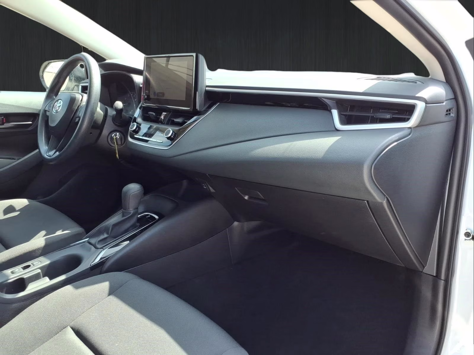 2025 Ice Toyota Corolla LE FWD Sedan
