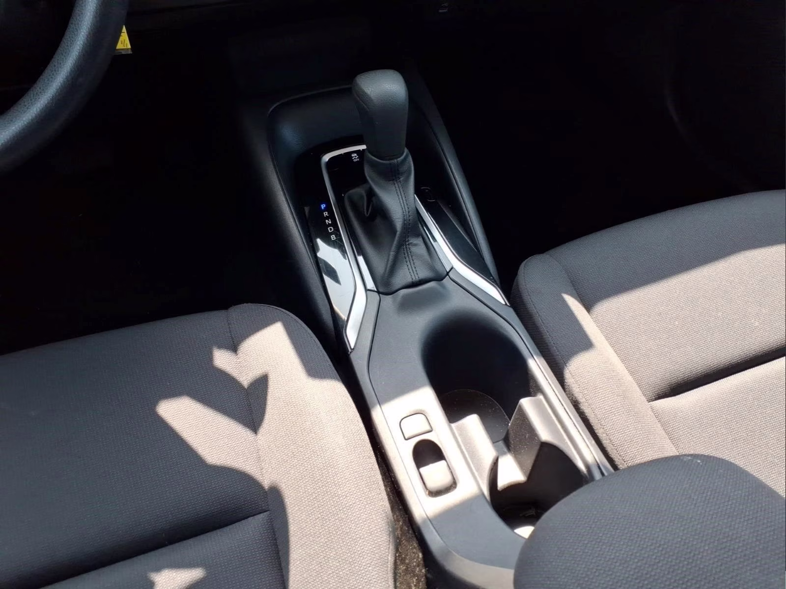 2025 Ice Toyota Corolla LE FWD Sedan