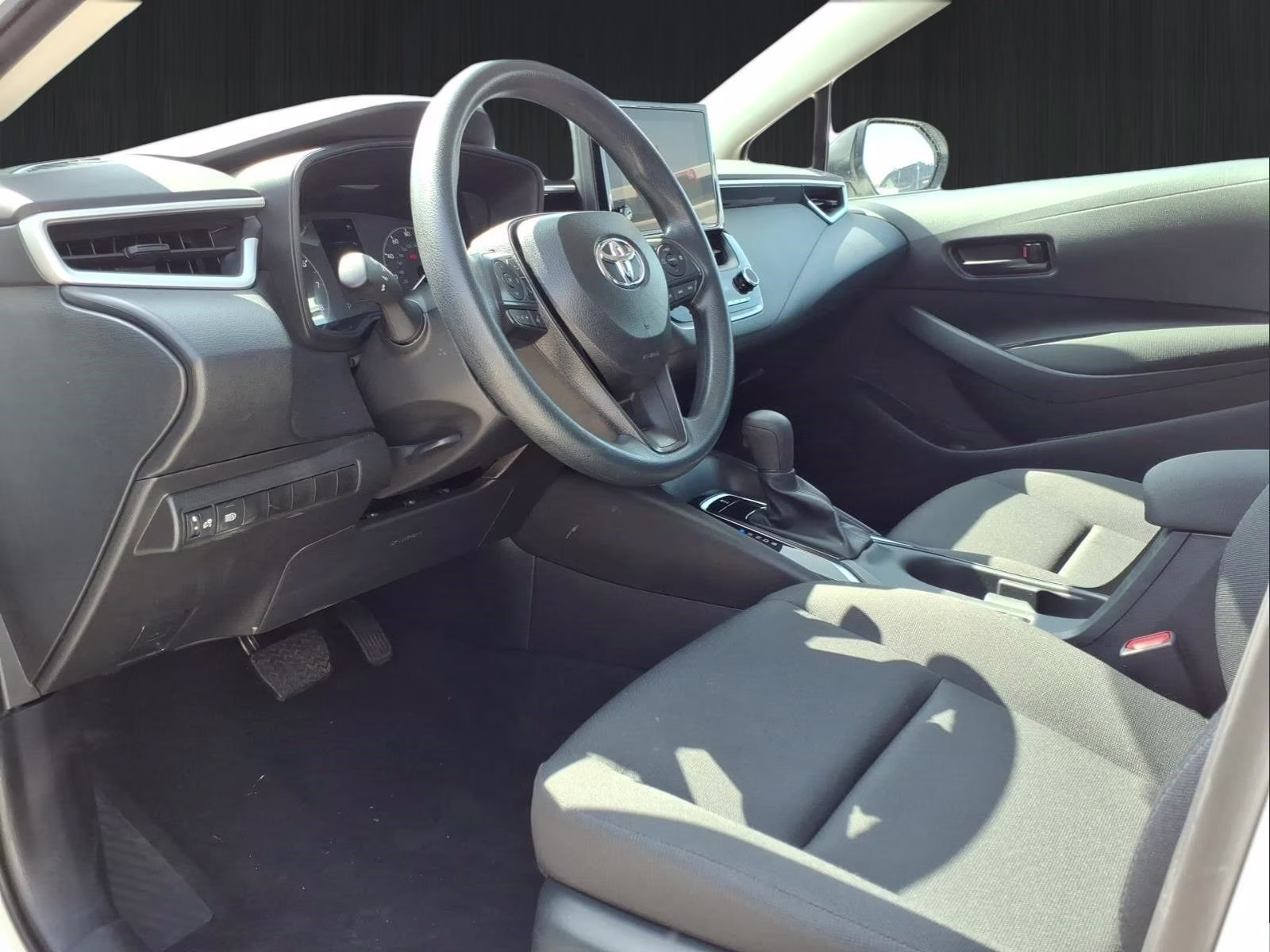 2025 Ice Toyota Corolla LE FWD Sedan