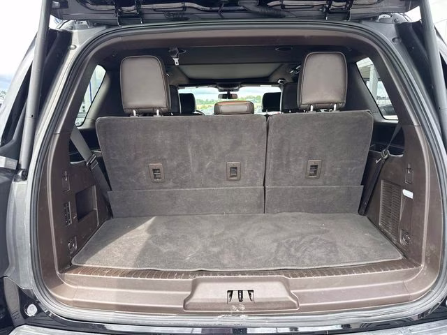 2022 Black Metallic Ford Expedition King Ranch 4X4 SUV