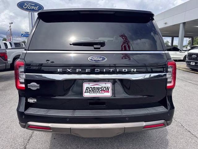 2022 Black Metallic Ford Expedition King Ranch 4X4 SUV