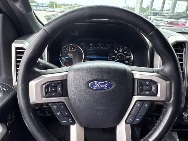 2020 Black Metallic Ford F-150 Platinum 4X4 Truck