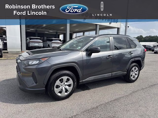 2021 Magnetic Gray Metallic Toyota RAV4 LE FWD SUV