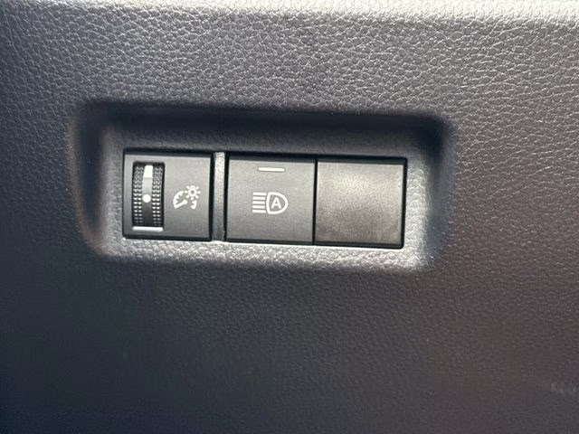 2021 Magnetic Gray Metallic Toyota RAV4 LE FWD SUV