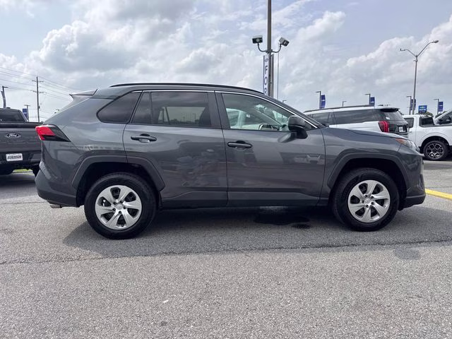 2021 Magnetic Gray Metallic Toyota RAV4 LE FWD SUV