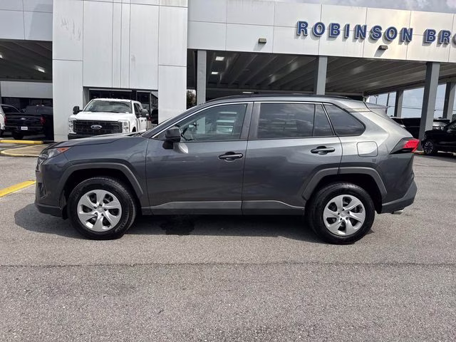 2021 Magnetic Gray Metallic Toyota RAV4 LE FWD SUV