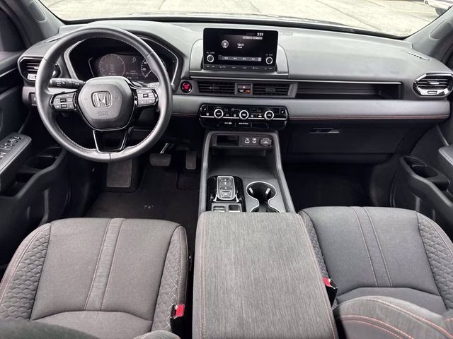 2023 Black Honda Pilot Sport AWD SUV