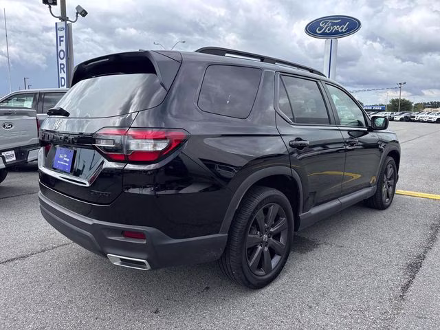 2023 Black Honda Pilot Sport AWD SUV