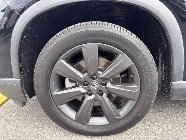 2023 Black Honda Pilot Sport AWD SUV