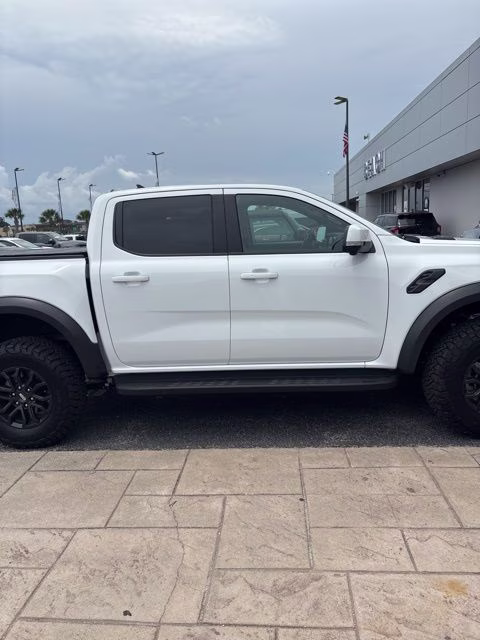 2025 Oxford White Ford Ranger Raptor 4X4 Truck