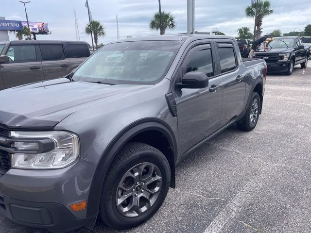 2022 Gray Metallic Ford Maverick XLT FWD Truck