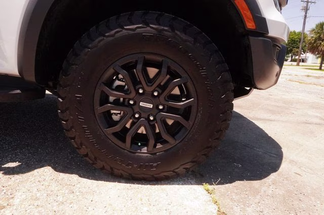2025 Oxford White Ford Ranger Raptor 4X4 Truck