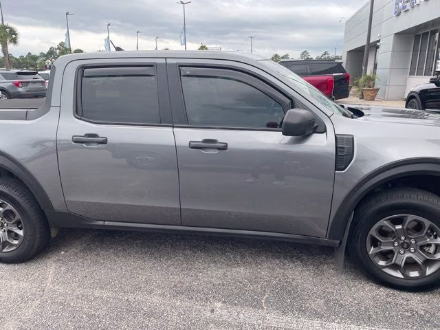 2022 Gray Metallic Ford Maverick XLT FWD Truck