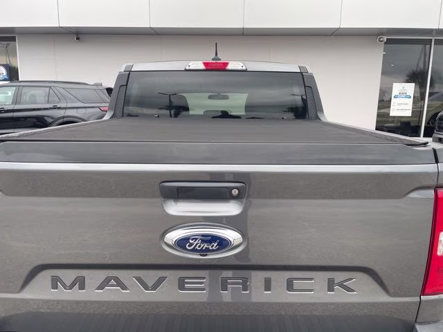 2022 Gray Metallic Ford Maverick XLT FWD Truck