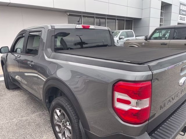 2022 Gray Metallic Ford Maverick XLT FWD Truck