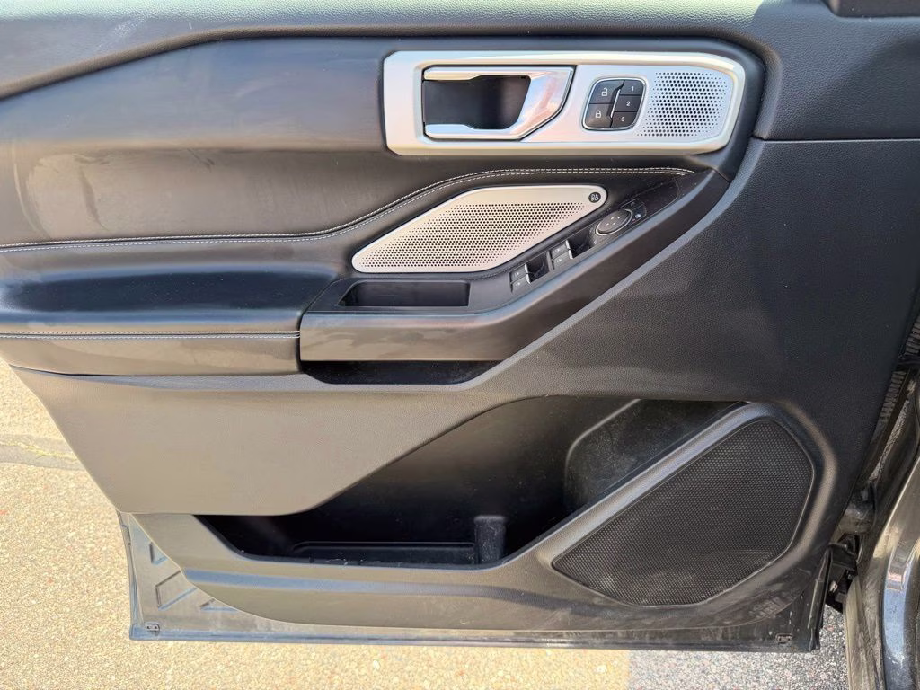 2020 Magnetic Ford Explorer ST 4X4 SUV