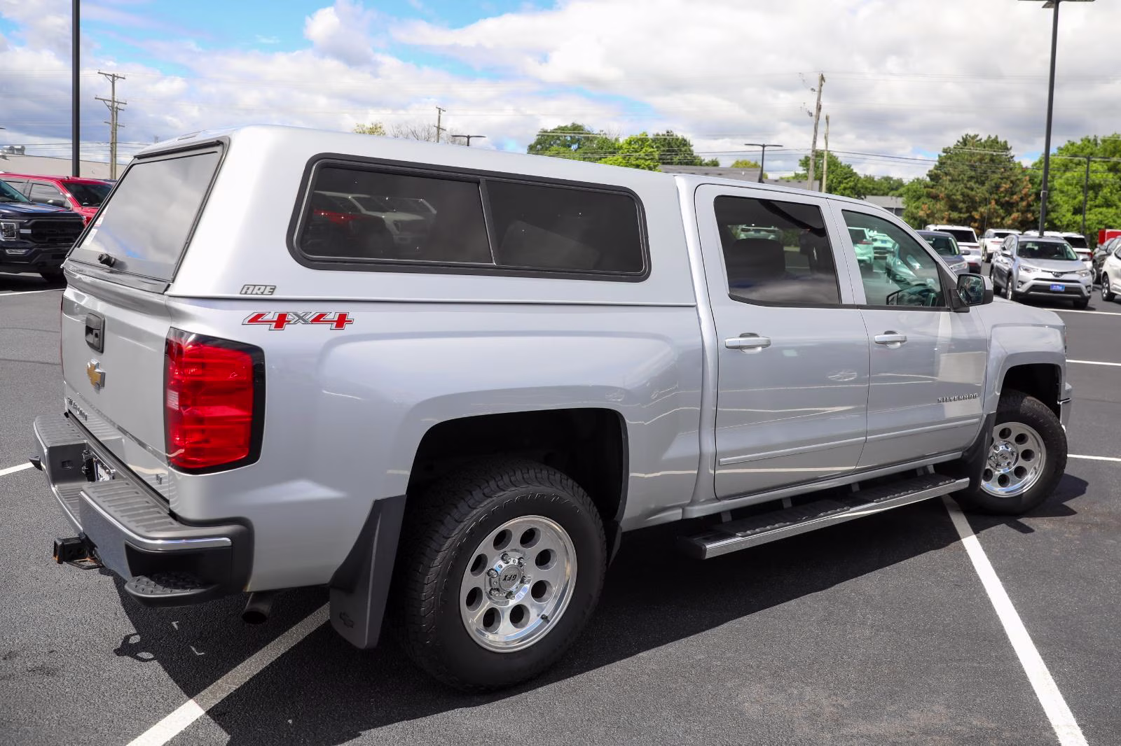 2015 Silver Ice Metallic Chevrolet Silverado 1500 LT 4X4 Truck