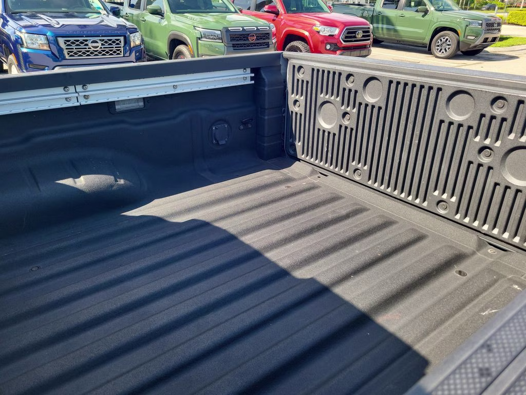 2023 Boulder Gray Pearl Nissan Frontier PRO-X RWD Truck