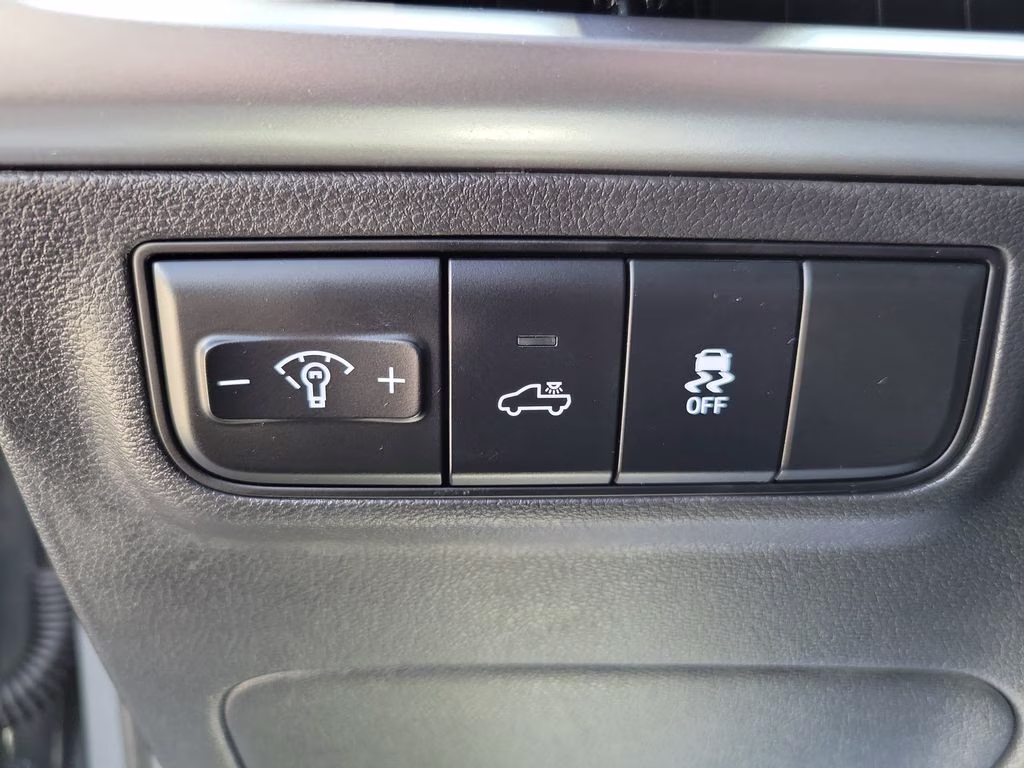 2025 Hampton Gray Hyundai Santa Cruz SEL FWD Truck