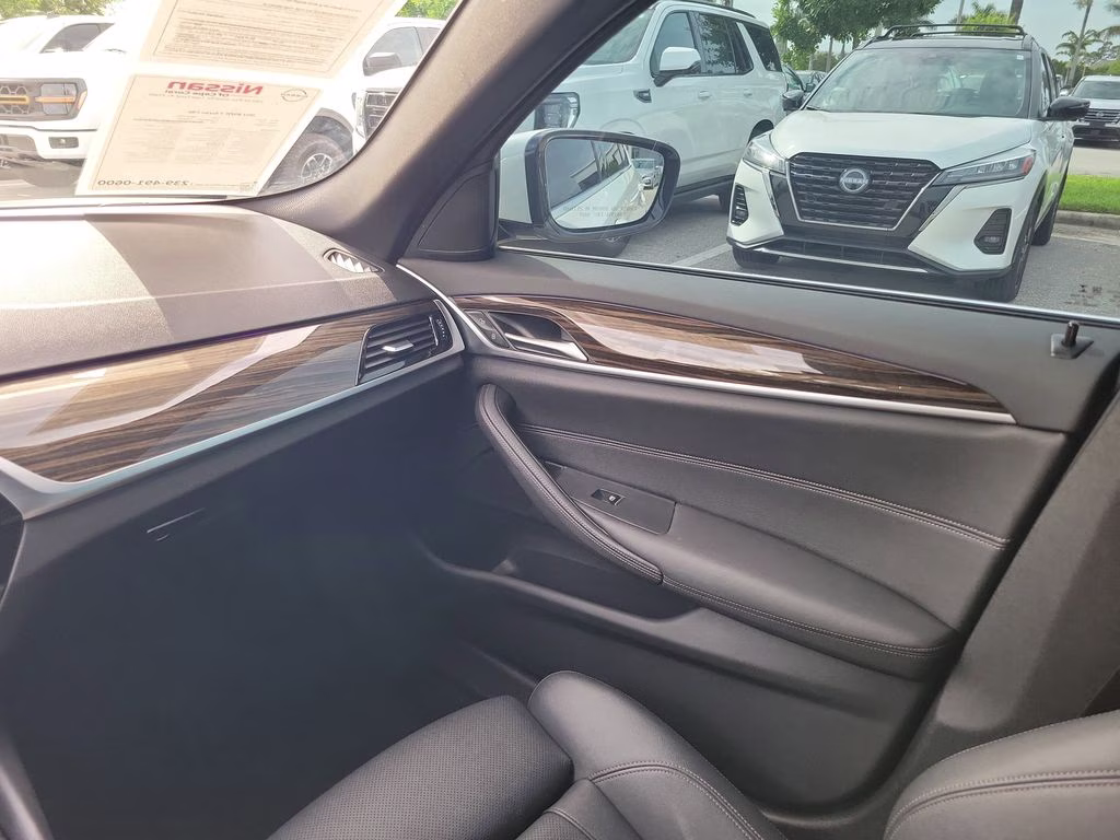 2021 Alpine White BMW 5 Series 530i RWD Sedan