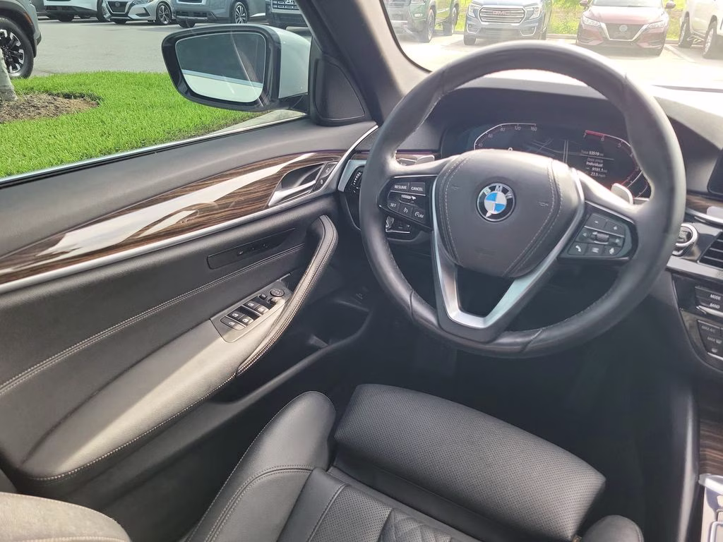 2021 Alpine White BMW 5 Series 530i RWD Sedan