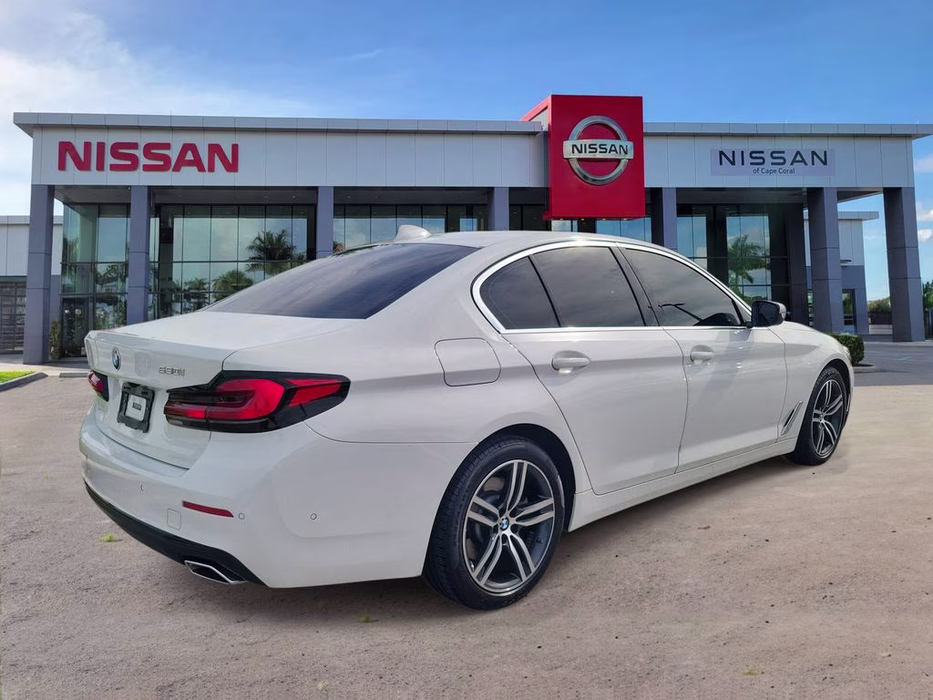 2021 Alpine White BMW 5 Series 530i RWD Sedan
