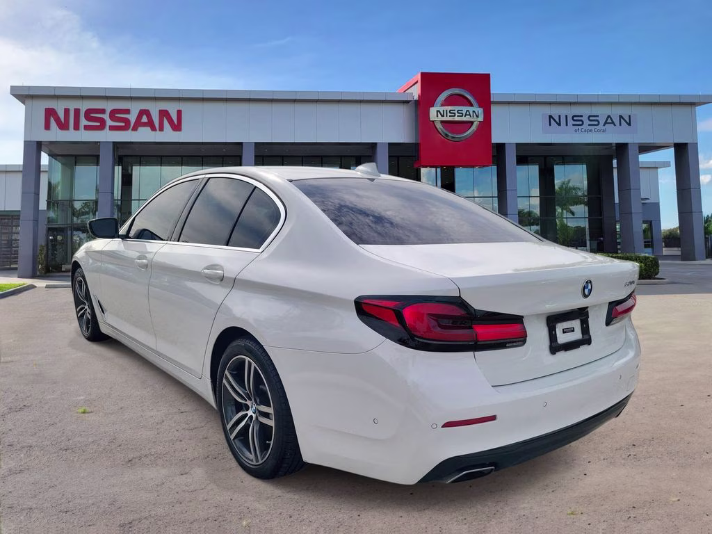 2021 Alpine White BMW 5 Series 530i RWD Sedan