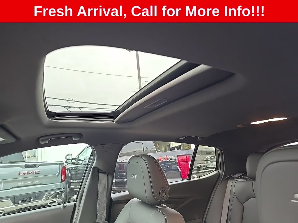 2025 Ebony Twilight Metallic Buick Envista Sport Touring FWD SUV