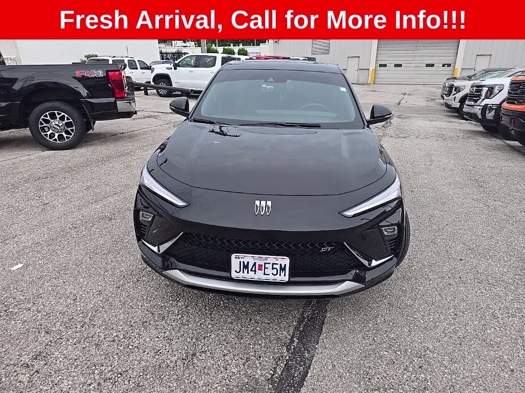 2025 Ebony Twilight Metallic Buick Envista Sport Touring FWD SUV
