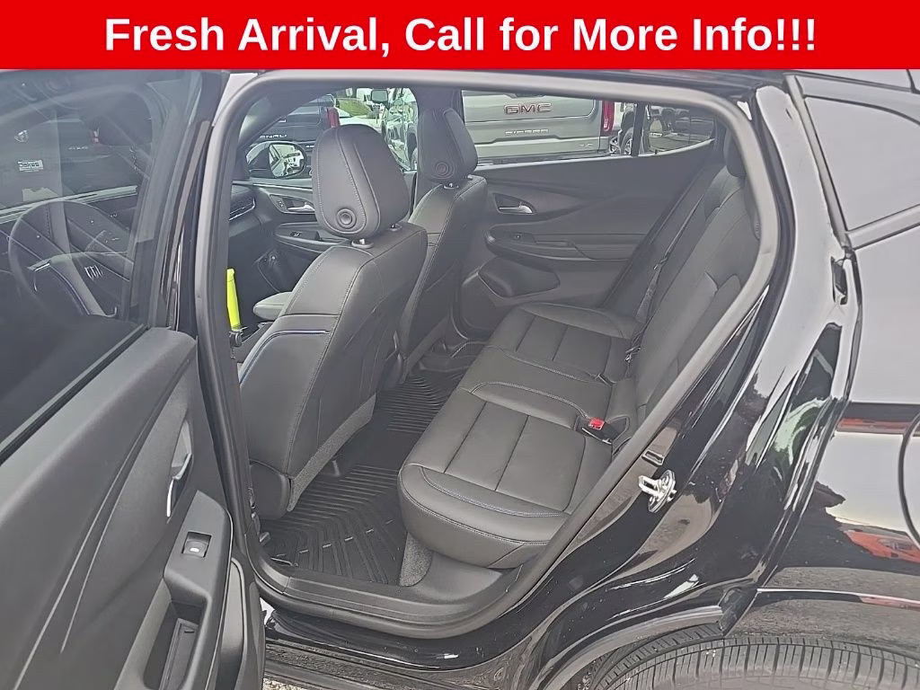 2025 Ebony Twilight Metallic Buick Envista Sport Touring FWD SUV