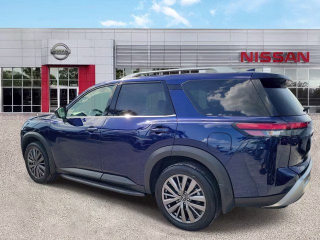 2024 Deep Ocean Blue Pearl Nissan Pathfinder SL FWD SUV