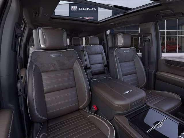 2026 Glacier White Tricoat GMC Yukon XL Denali Ultimate 4X4 SUV